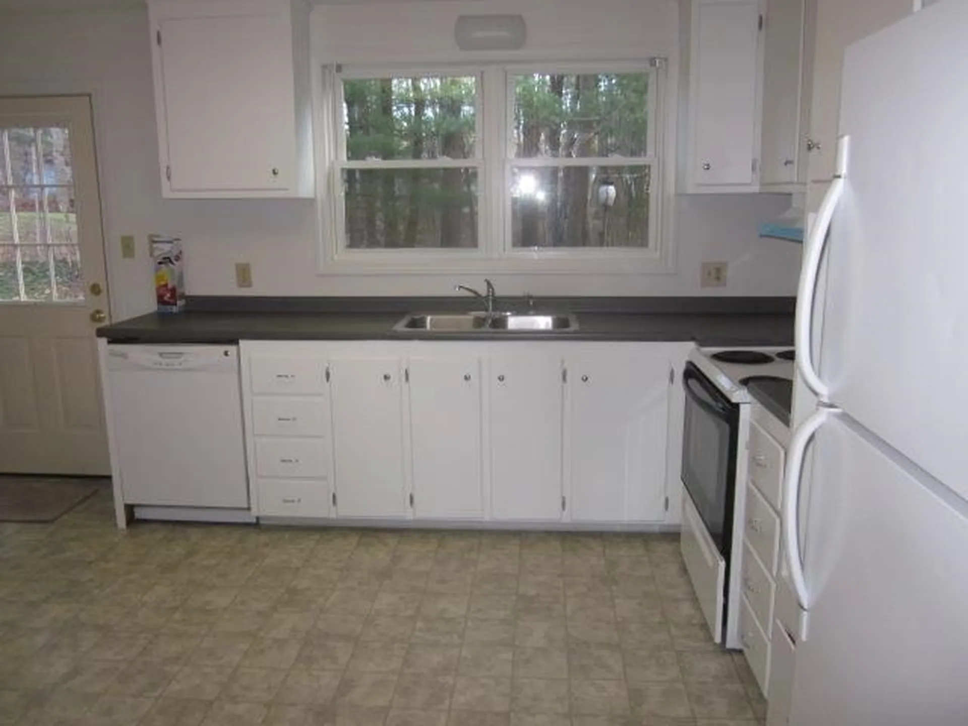49 Sunset Drive Greenland NH 03840