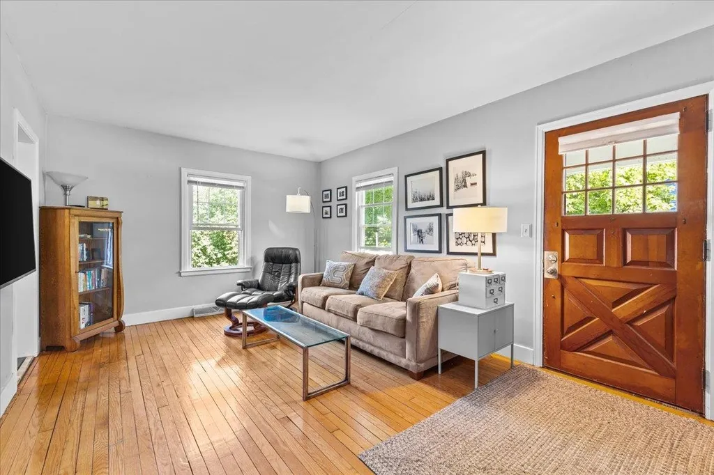 73 Oakland Terrace Burlington VT 05403