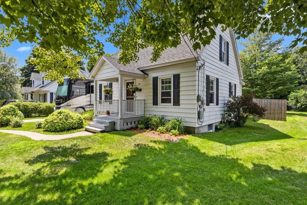 73 Oakland Terrace Burlington VT 05403