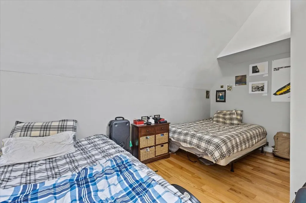 73 Oakland Terrace Burlington VT 05403