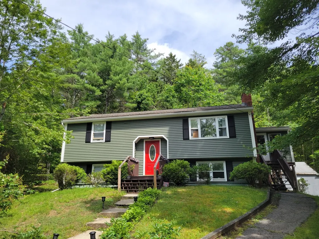 252 North Street Rindge NH 03461
