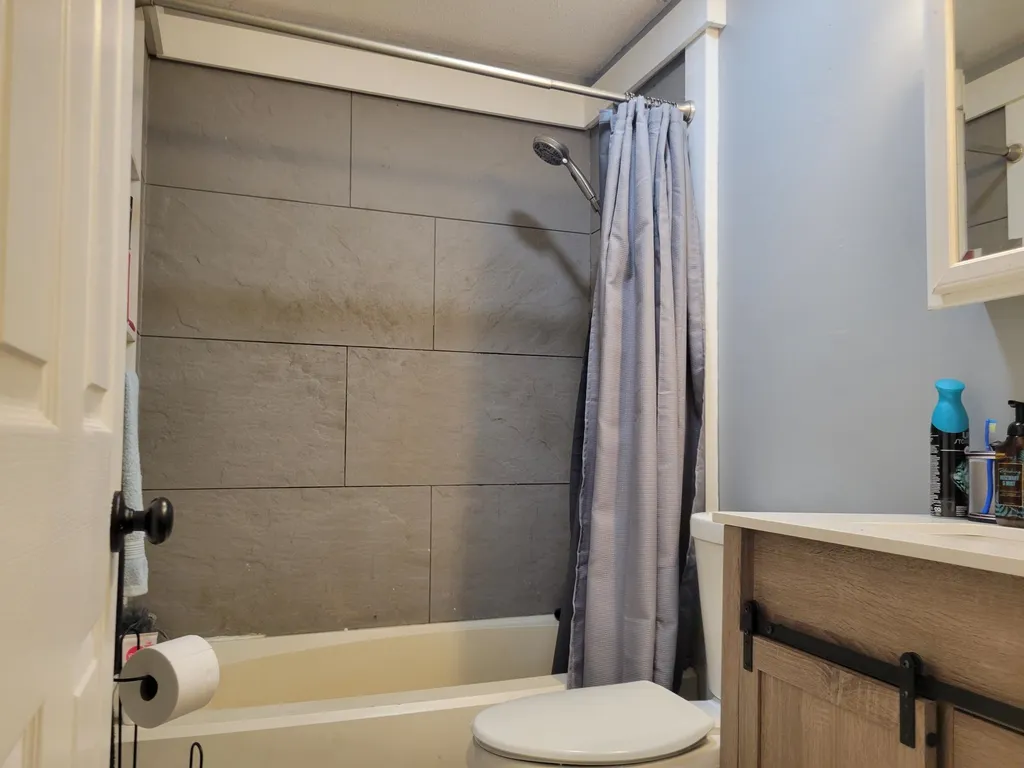 252 North Street Rindge NH 03461