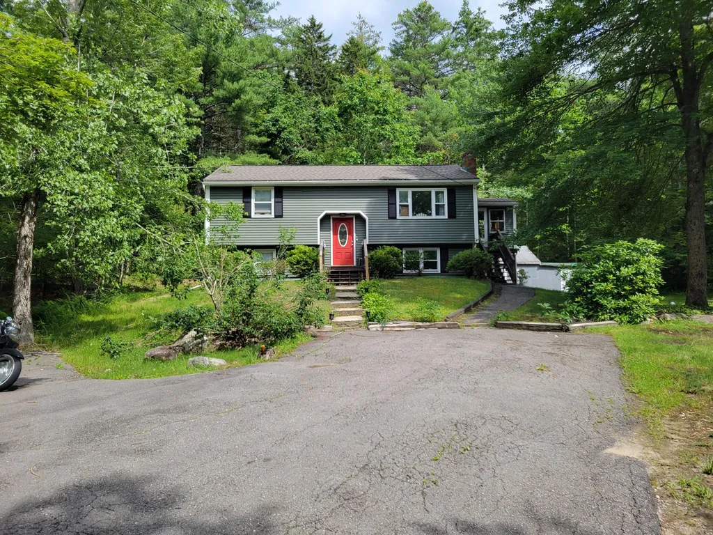 252 North Street Rindge NH 03461