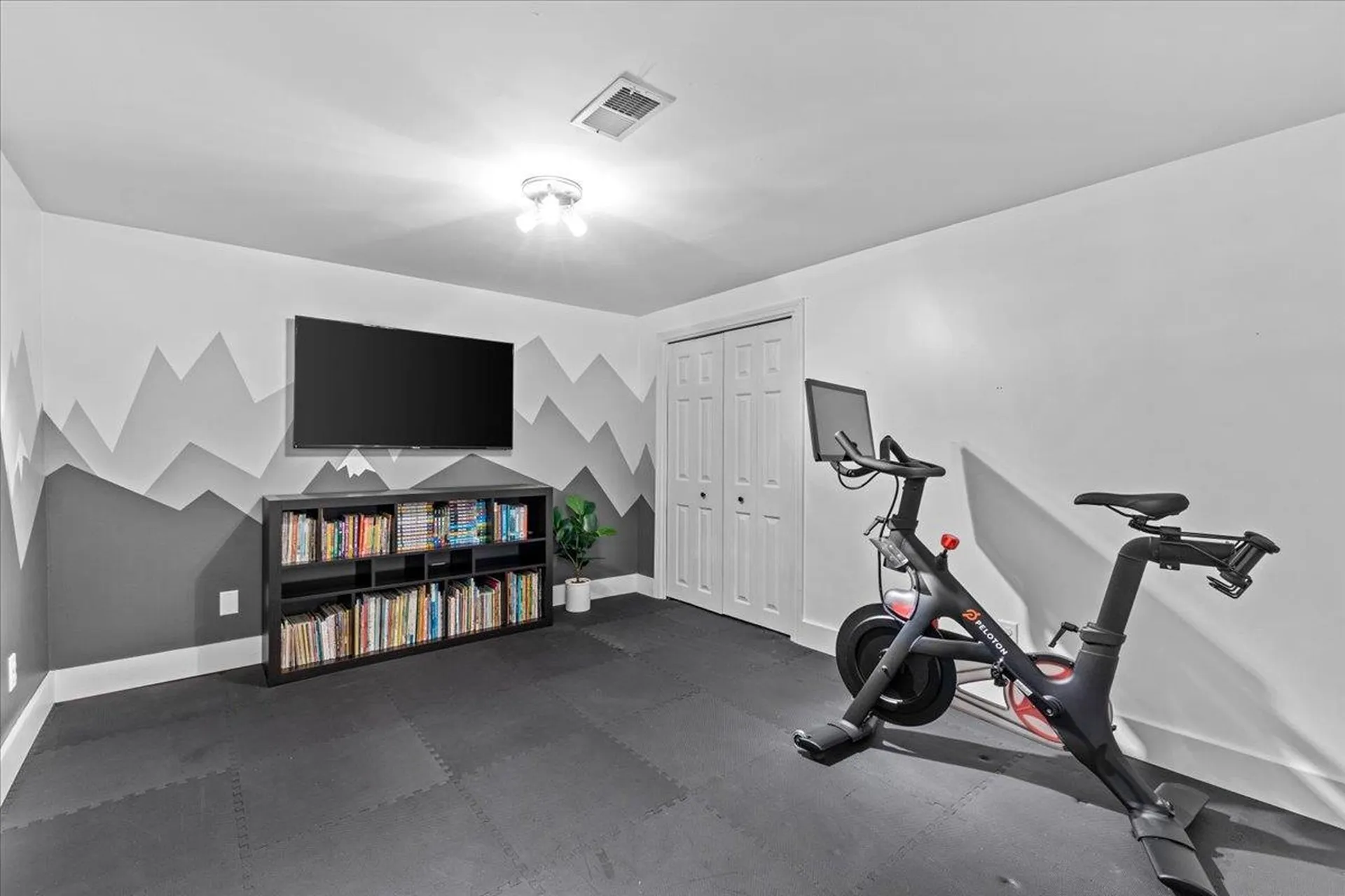 249 Isham Circle Williston VT 05495