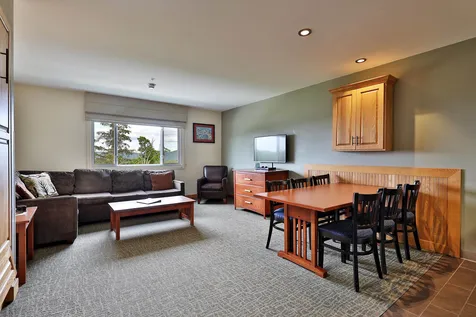 228 East Mountain Road Killington VT 05751