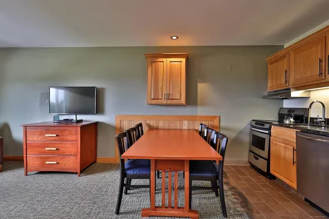 228 East Mountain Road Killington VT 05751