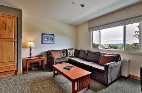 228 East Mountain Road Killington VT 05751