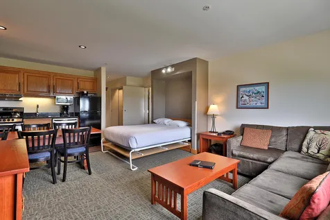 228 East Mountain Road Killington VT 05751