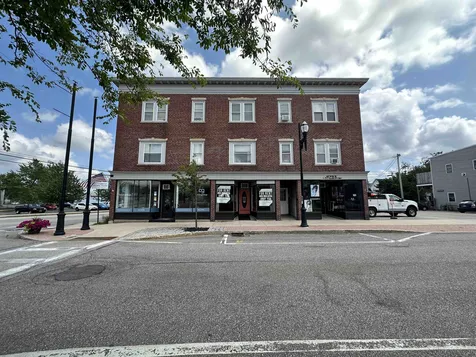63 Hanson Street Rochester NH 03867