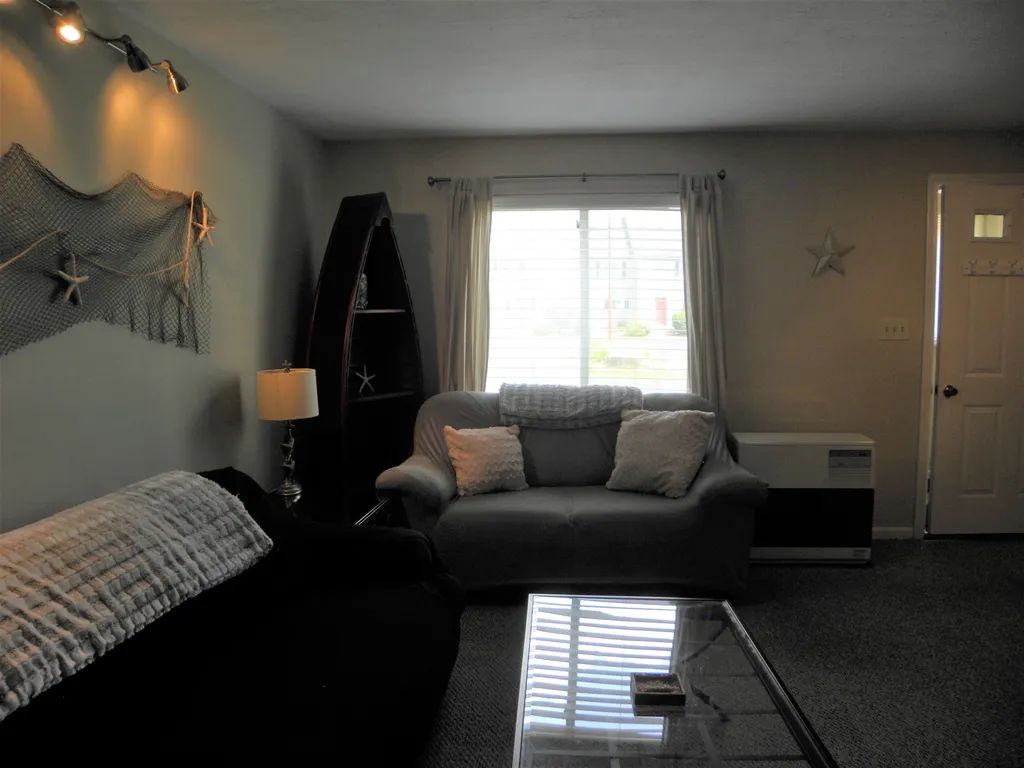 6 Monroe Drive Woodstock NH 03262