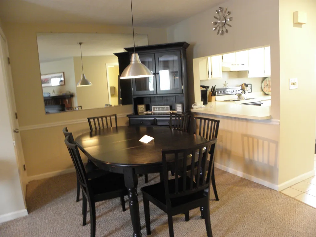 6 Monroe Drive Woodstock NH 03262