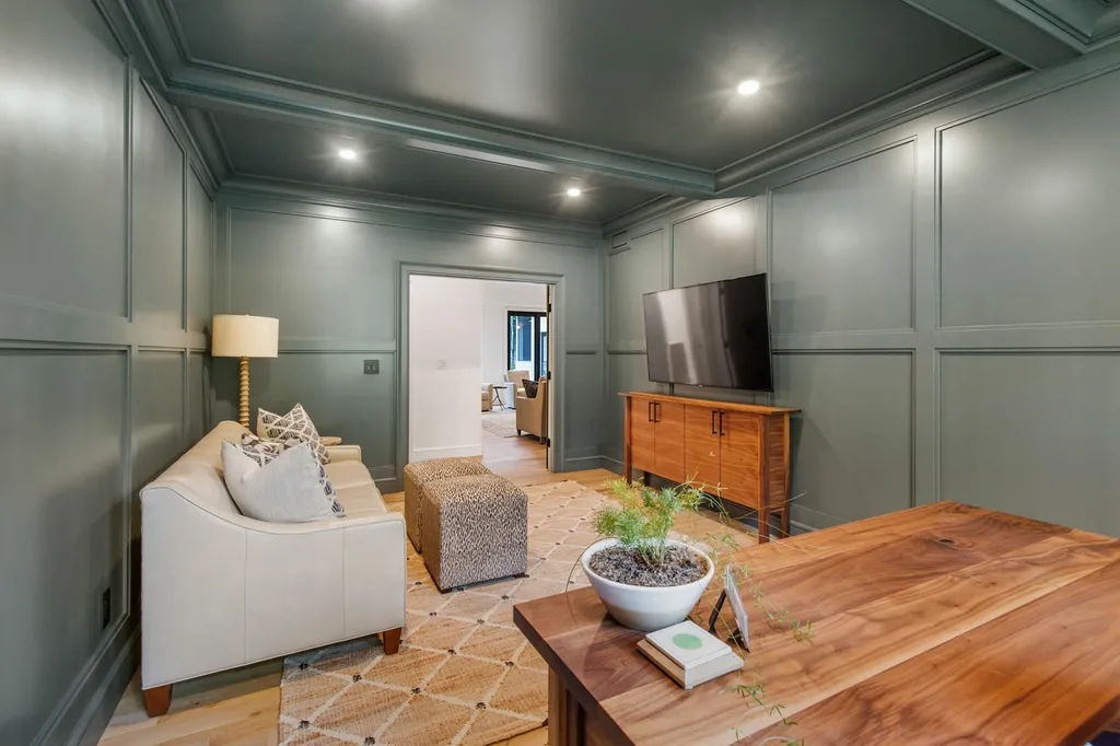 151 Woodland Road North Hampton NH 03862