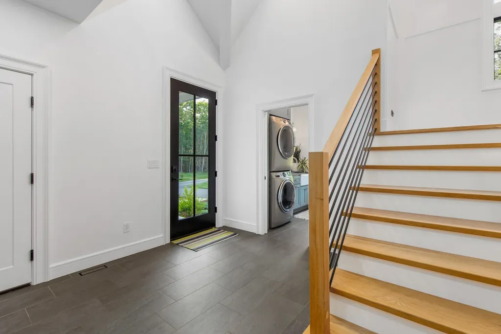 151 Woodland Road North Hampton NH 03862