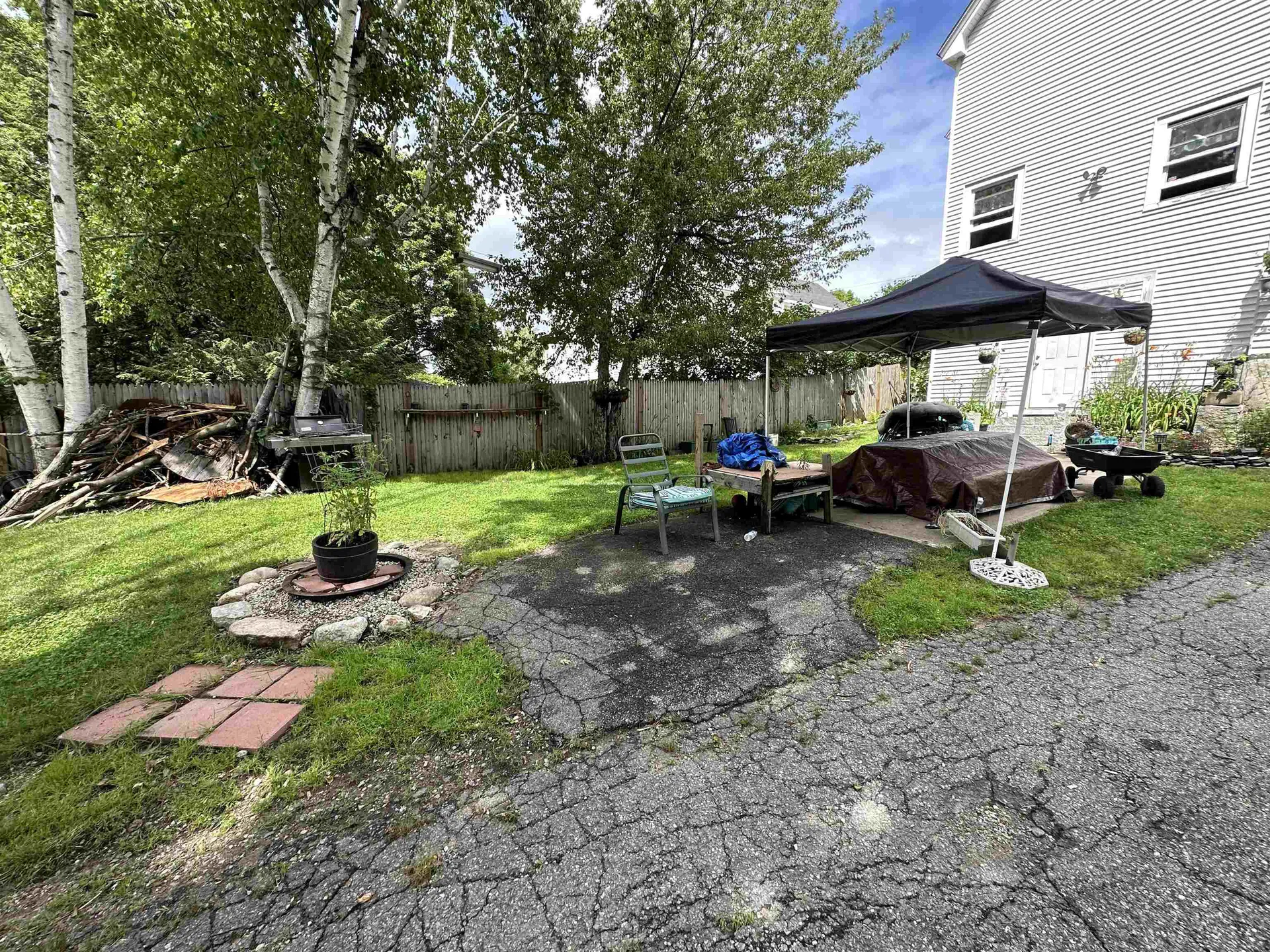 42 1/2 Abbott Street Nashua NH 03064