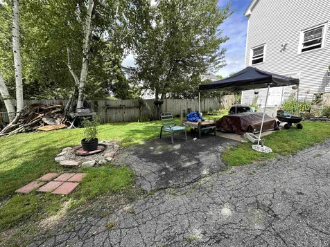 42 1/2 Abbott Street Nashua NH 03064