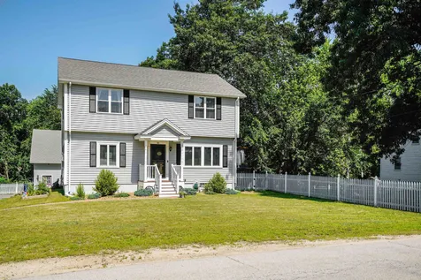 30 Adelaide Street Hudson NH 03051