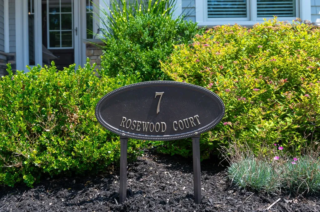 7 Rosewood Court Exeter NH 03833