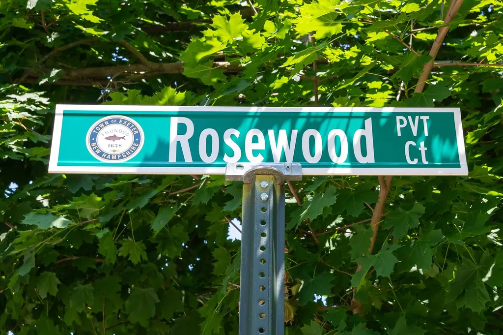 7 Rosewood Court Exeter NH 03833