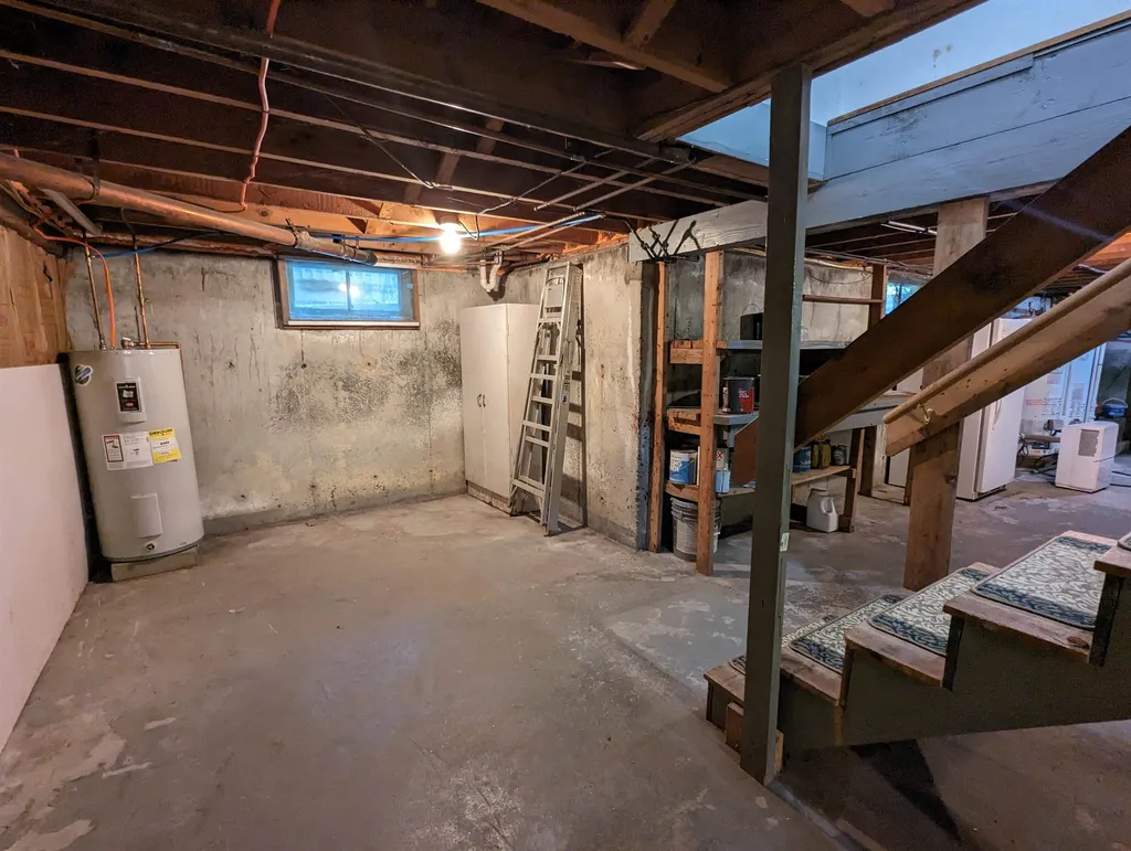 3 Winding Brook Road Goffstown NH 03045
