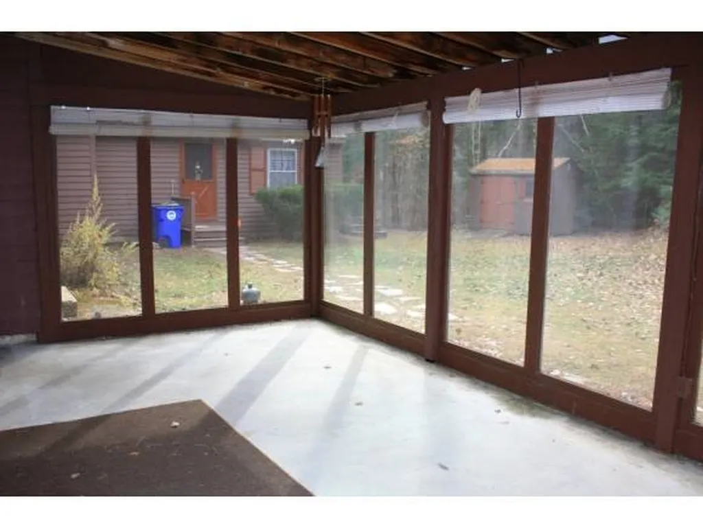 3 Winding Brook Road Goffstown NH 03045