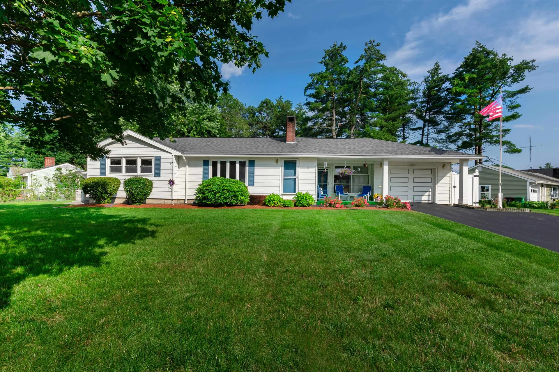 44 Forest Park Drive Nashua NH 03060