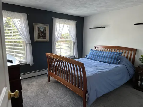 16 Scotchpine Lane Merrimack NH 03054