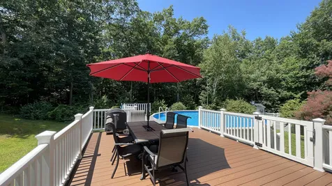 16 Scotchpine Lane Merrimack NH 03054
