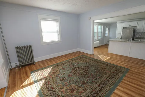 27 Blodget Street Manchester NH 03104