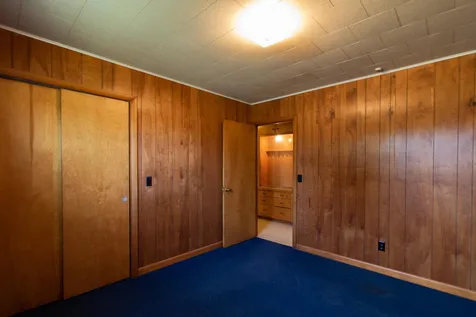 2989 Barton-orleans Road Barton VT 05822