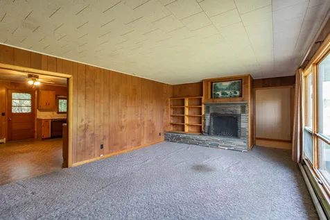 2989 Barton-orleans Road Barton VT 05822