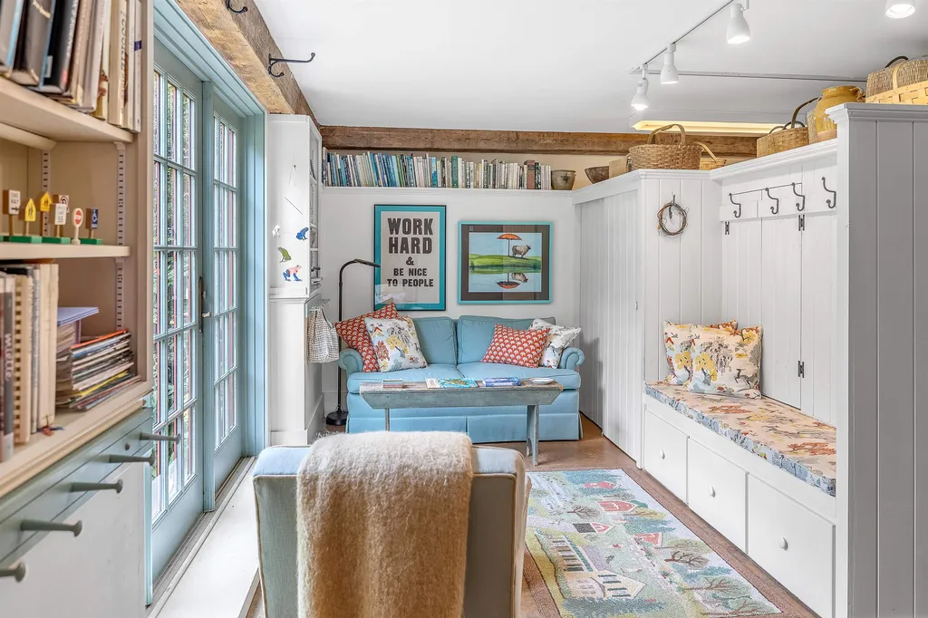300 Clay Hill Road Hartland VT 05048