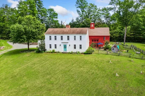 300 Clay Hill Road Hartland VT 05048