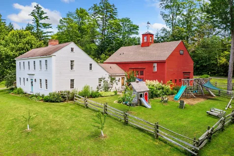 300 Clay Hill Road Hartland VT 05048