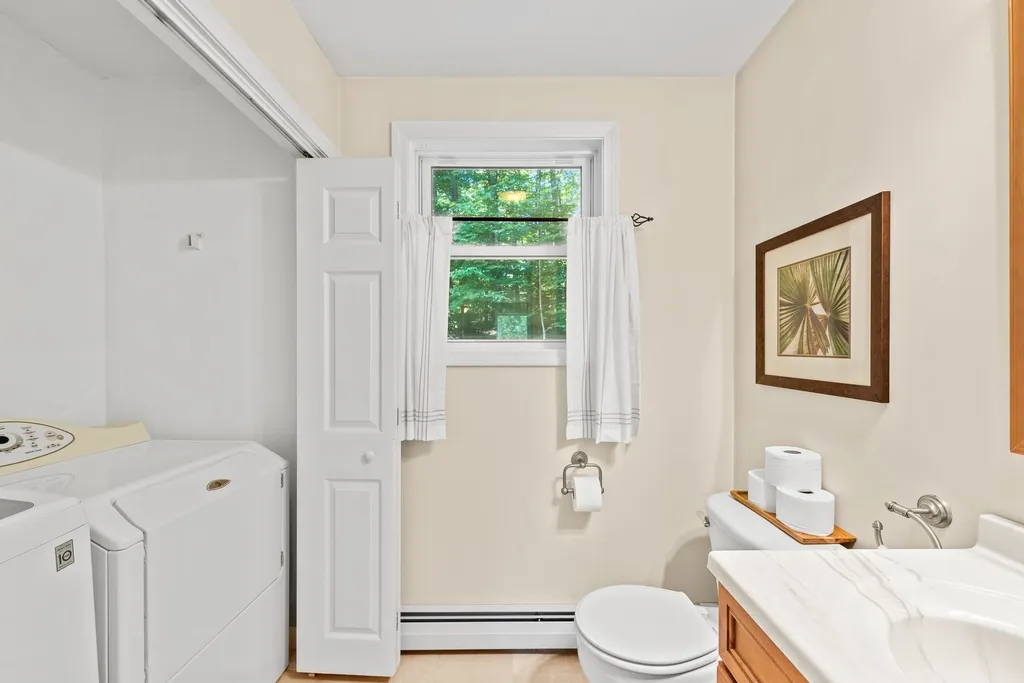 279 Bay Hill Road Northfield NH 03276
