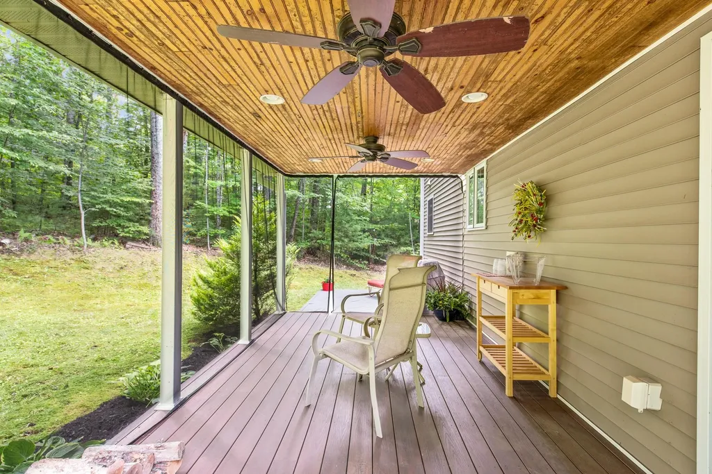 279 Bay Hill Road Northfield NH 03276