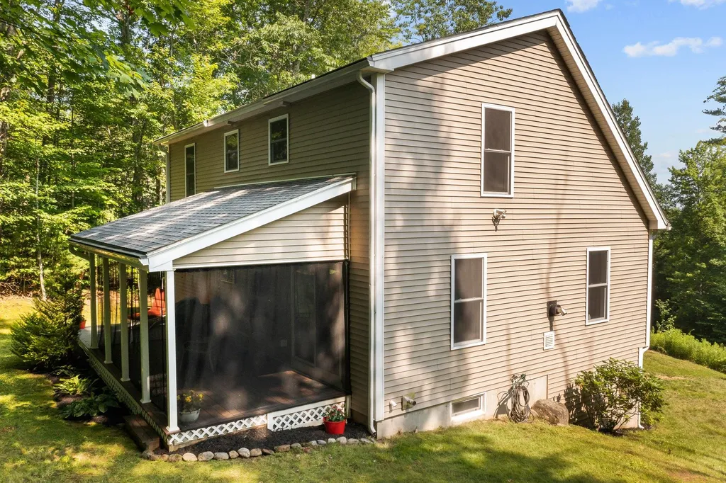 279 Bay Hill Road Northfield NH 03276