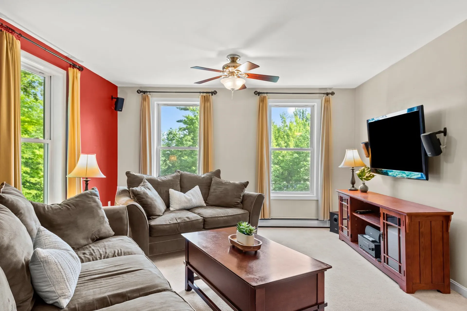 279 Bay Hill Road Northfield NH 03276