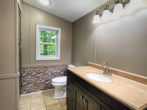 136 Waverly Circle Colchester VT 05446