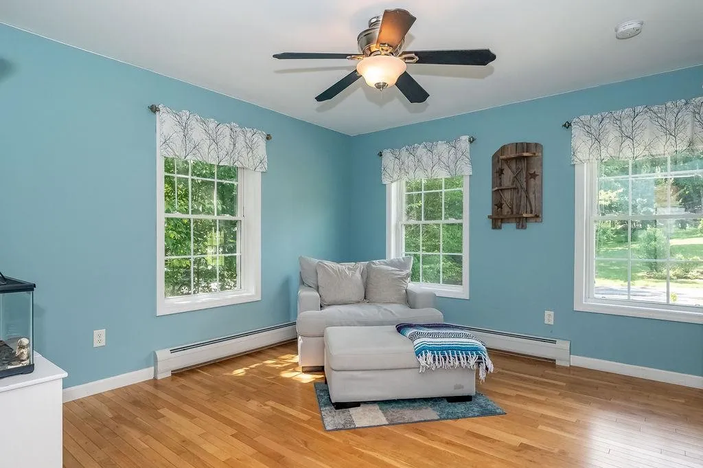 27 Avalon Road Farmington NH 03835