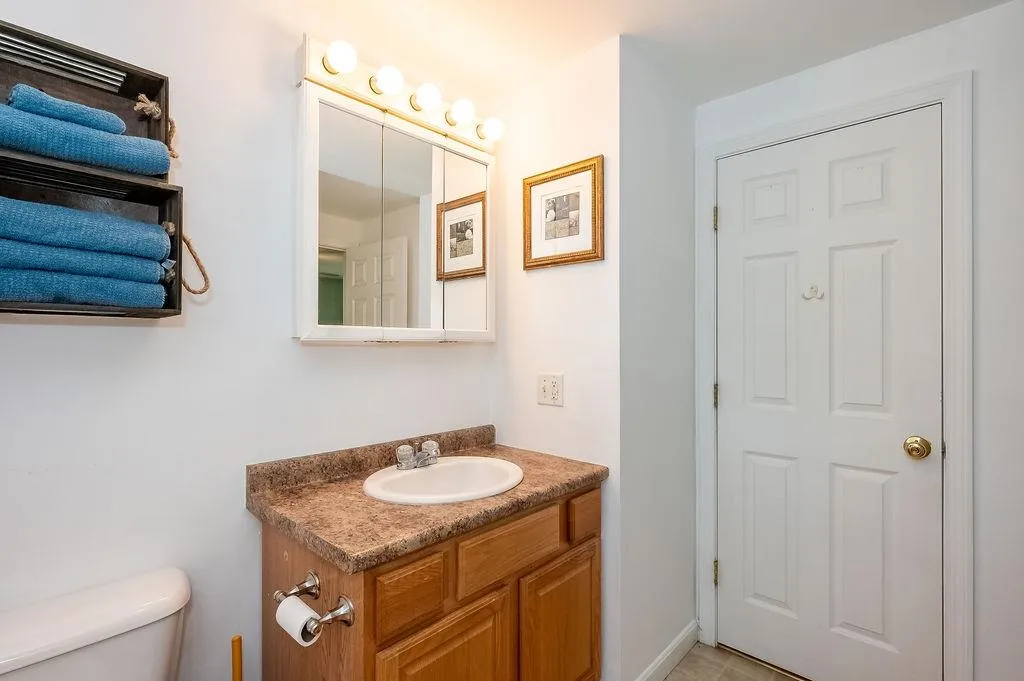 27 Avalon Road Farmington NH 03835