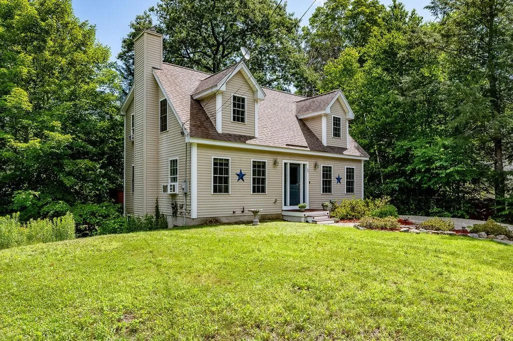 27 Avalon Road Farmington NH 03835