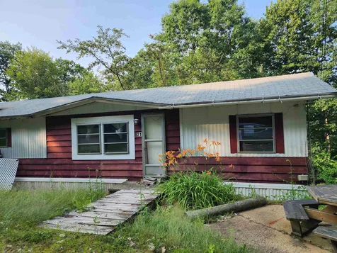 21 Smith Point Road Alton NH 03810