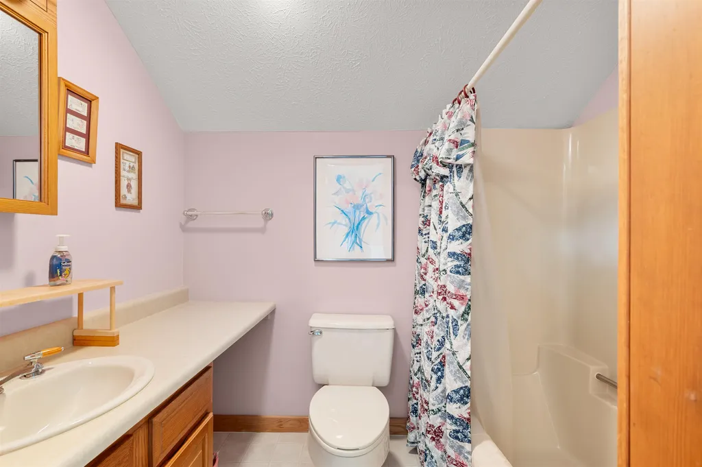 6 Hidden Cove Laconia NH 03246