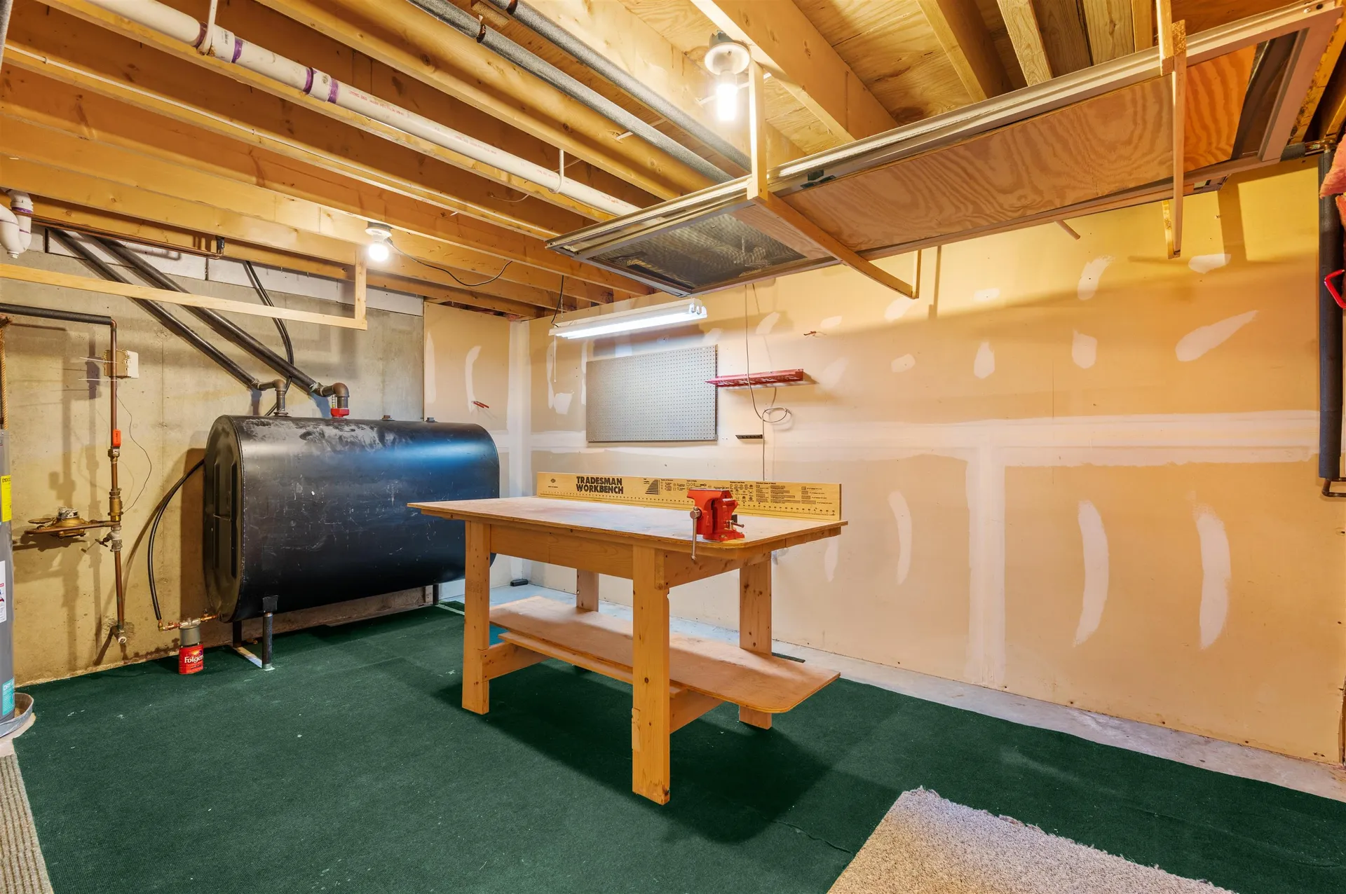 6 Hidden Cove Laconia NH 03246