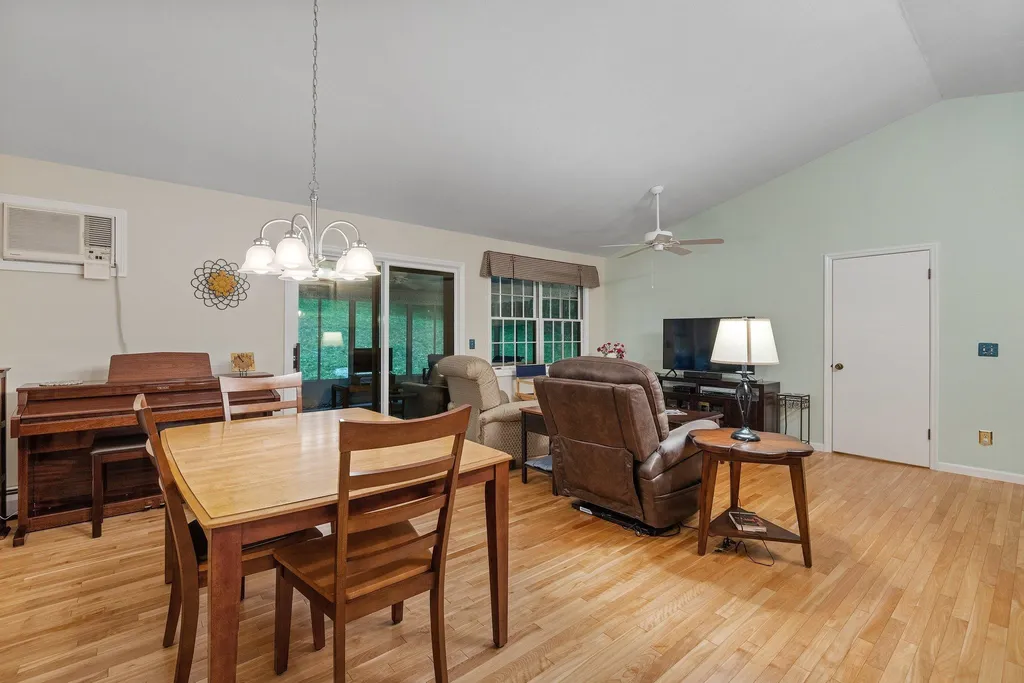 15 Kelsea Avenue Center Harbor NH 03226