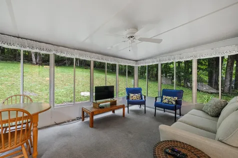 15 Kelsea Avenue Center Harbor NH 03226