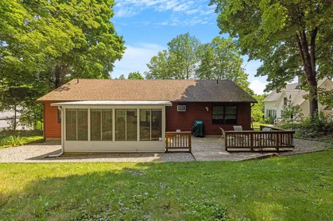 15 Kelsea Avenue Center Harbor NH 03226
