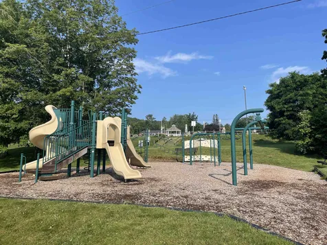 15 Kelsea Avenue Center Harbor NH 03226
