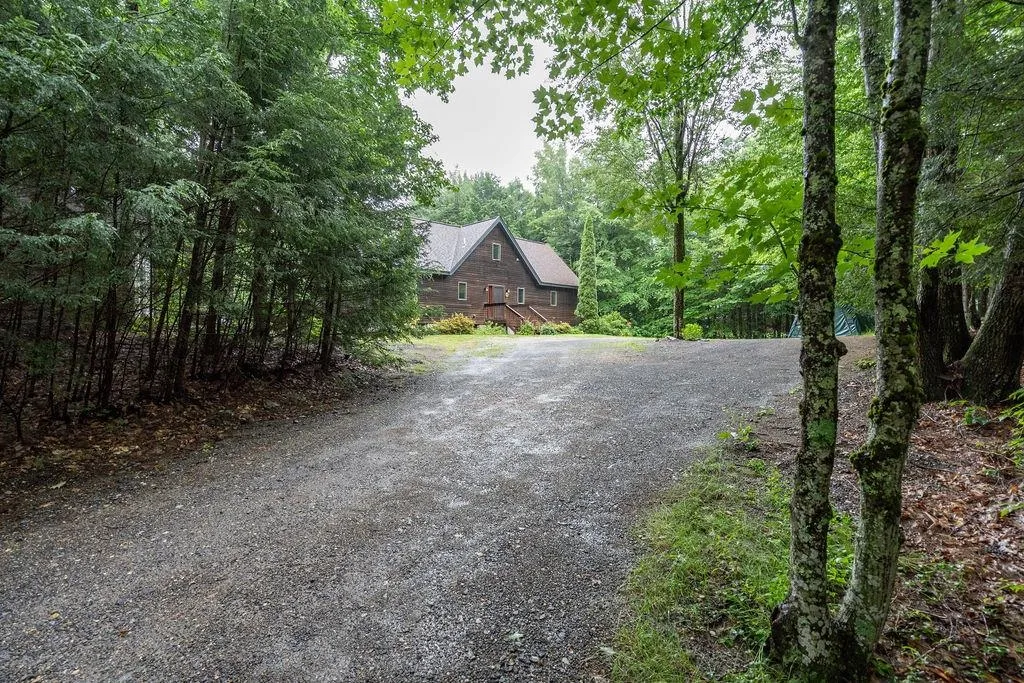 149 Mountain View Road Deerfield NH 03037