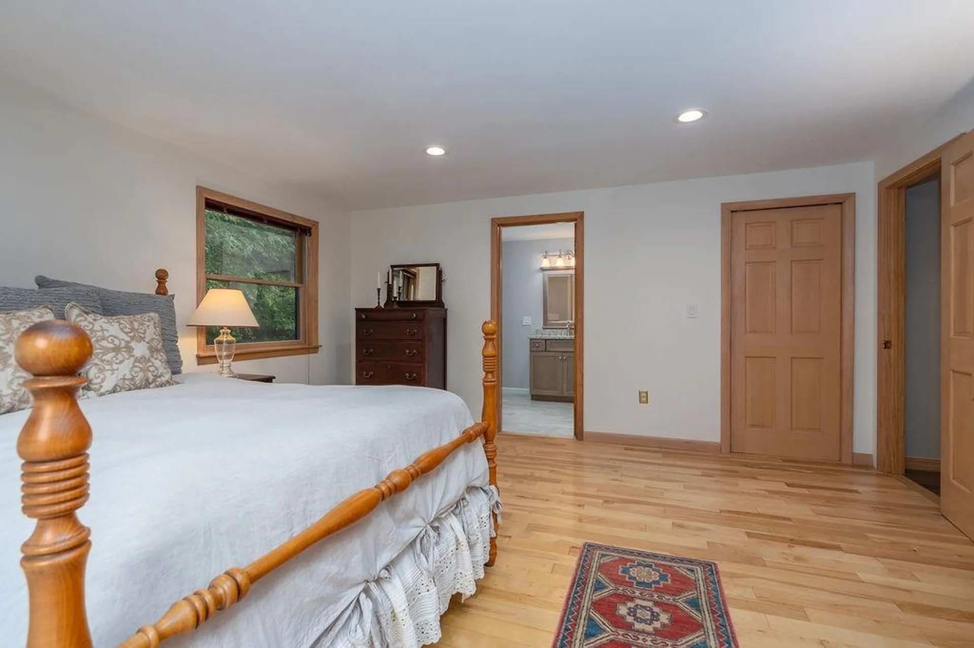 149 Mountain View Road Deerfield NH 03037